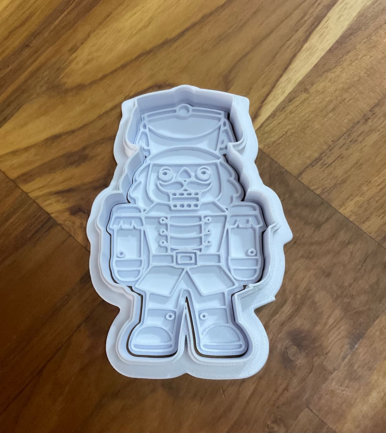 Nut Cracker
