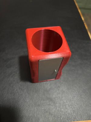 Pen Holder (pencil sharpener style)