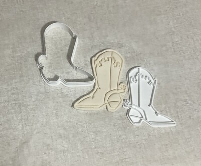 Boot and spur Boot and spur