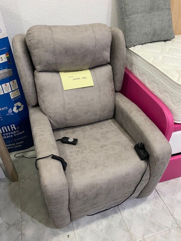 ​​SOFA RELAX EN LIQUIDACION POR CAMBIO DE EXPOSICION