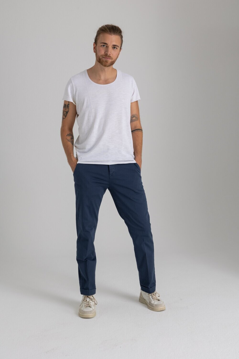 CHINO LUCA BLUE