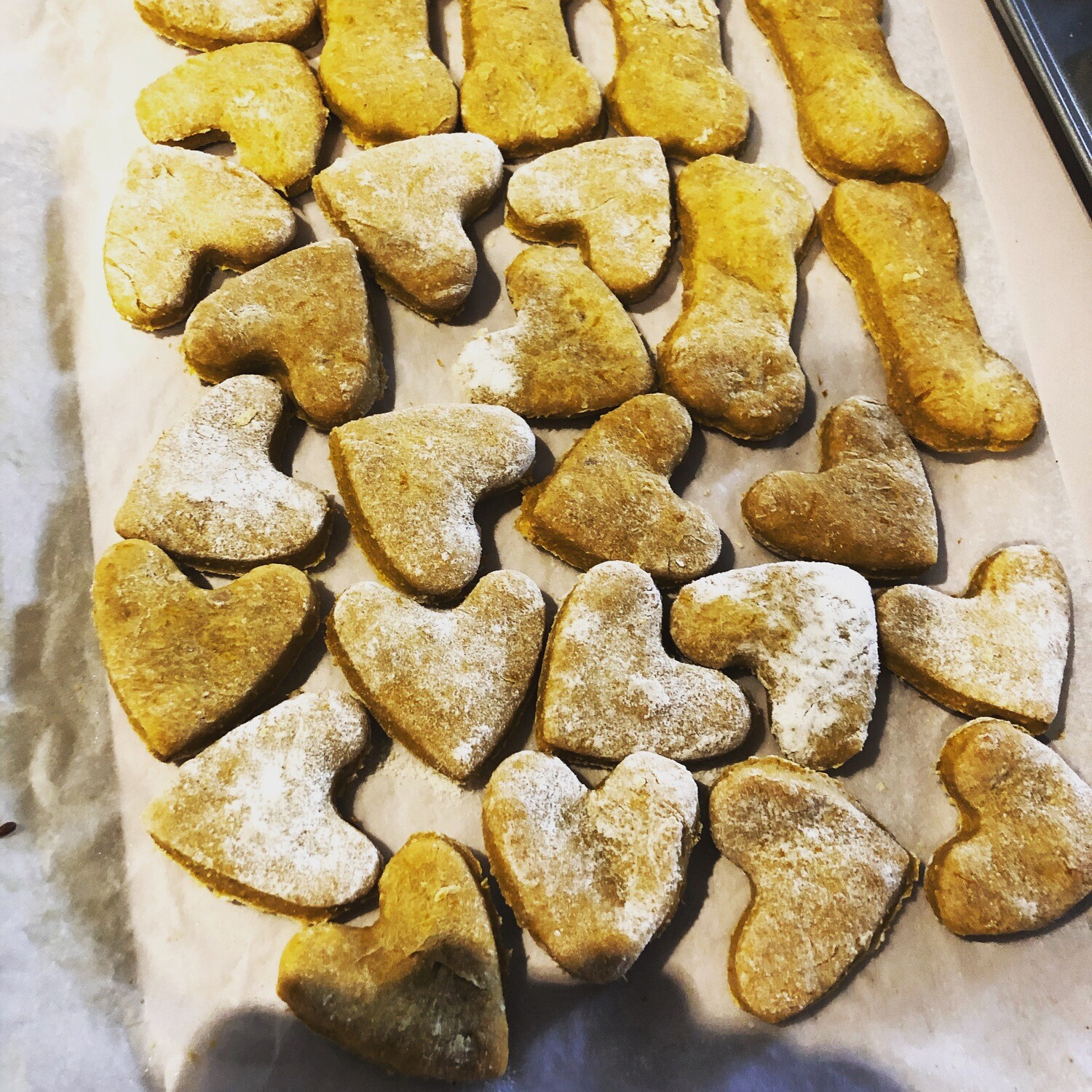 Banana and peanut cookies