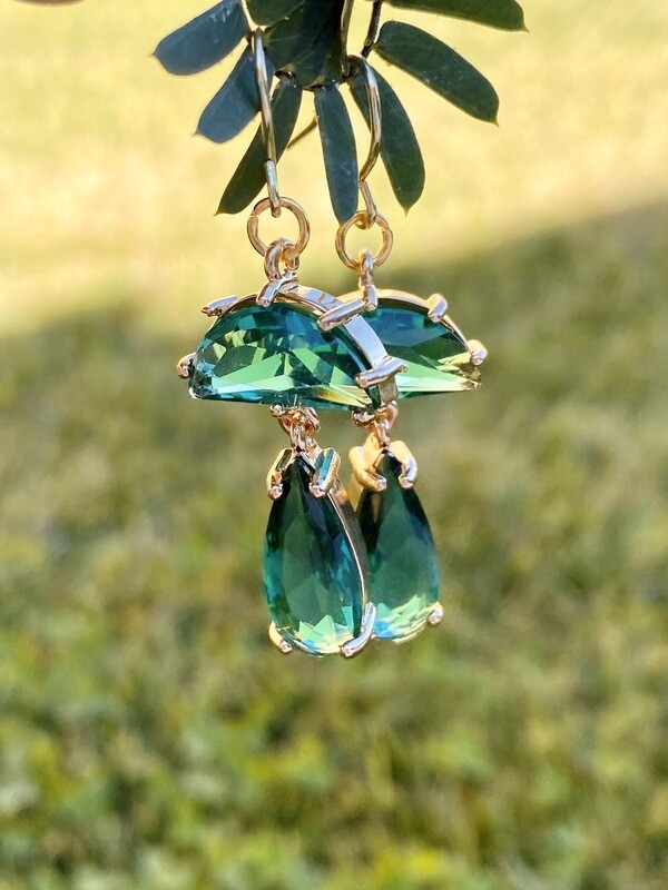 Emerald Crystal Teardrop Pendant Earrings