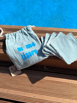 pochon  et ses 5 lingettes