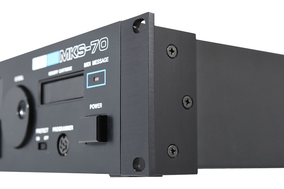 RE-MKS-70 rack-ears kit for the Roland MKS-70 RE-MKS-70 rack-ears kit for the Roland MKS-70