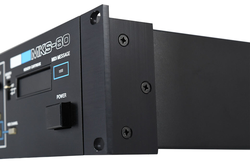 RE-MKS-80 rack-ears kit for the Roland MKS-80 RE-MKS-80 rack-ears kit for the Roland MKS-80