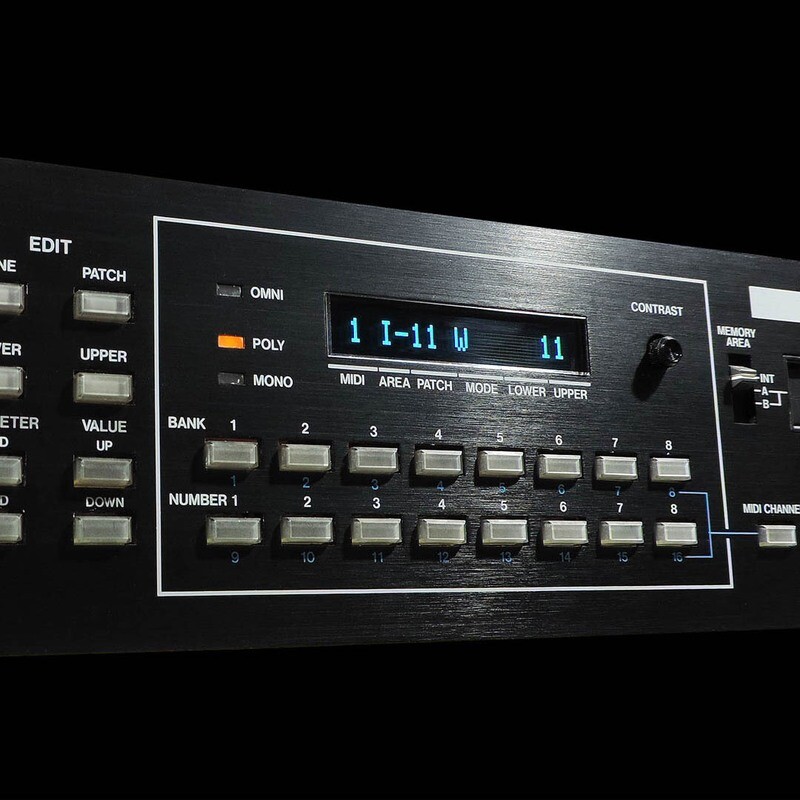 Installation of OLED Module for Roland MKS-80