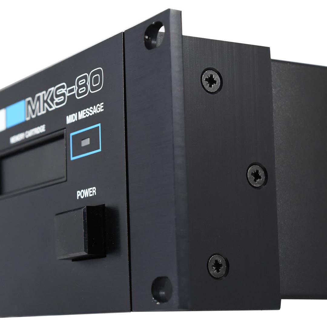 RE-MKS-80 rack-ears kit for the Roland MKS-80