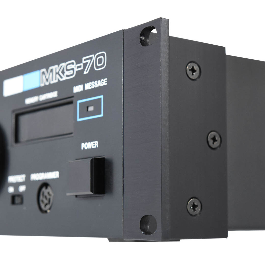 RE-MKS-70 rack-ears kit for the Roland MKS-70 RE-MKS-70 rack-ears kit for the Roland MKS-70