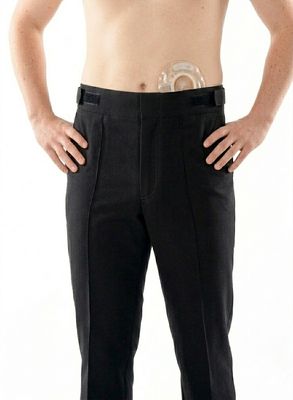 Hosen für Herren mit einem Stoma