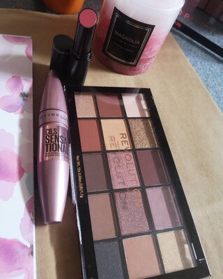 Beauty PINK кутия