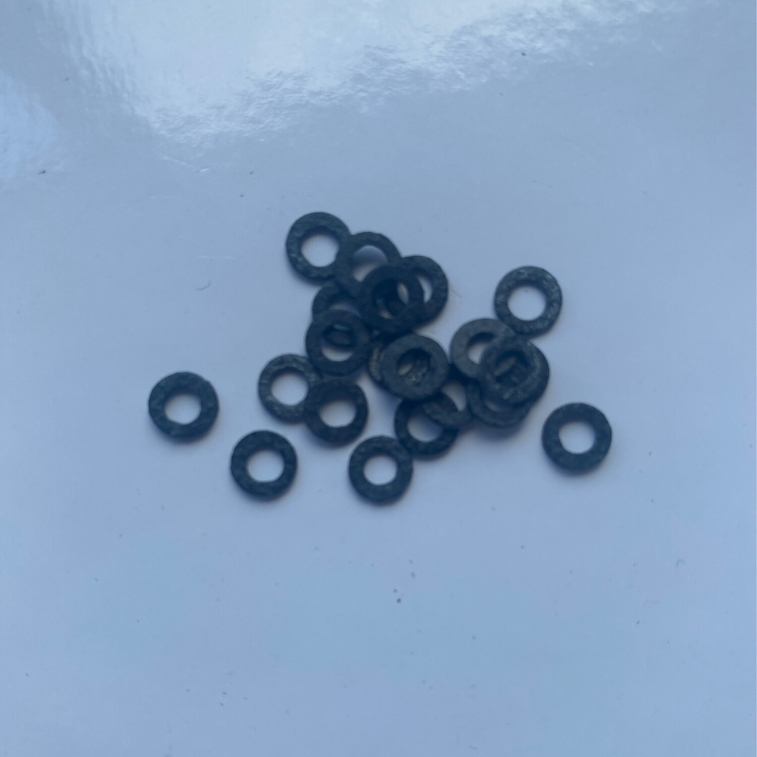 5.6mm O/D X 3.2mm I/D X 0.8mm Thk