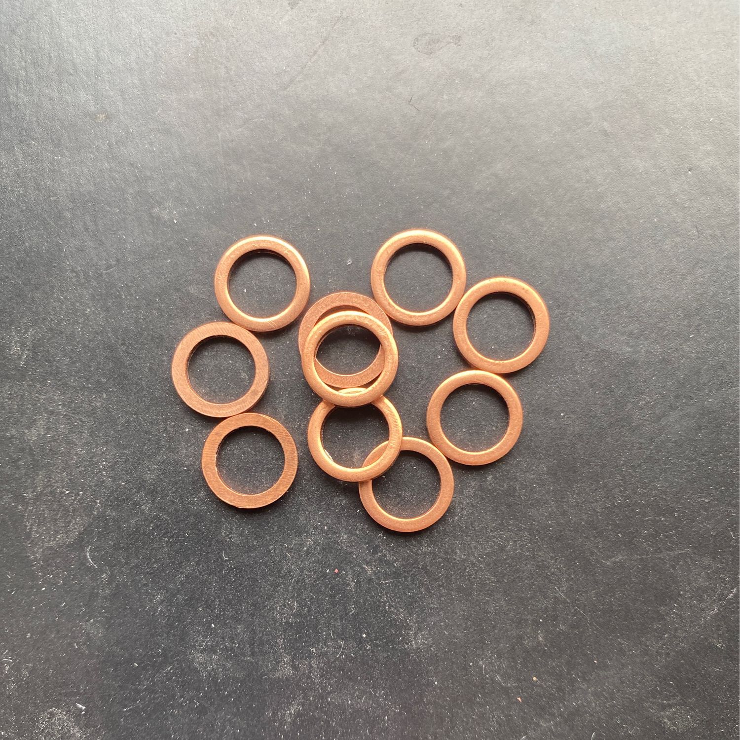 4- 11.6mm O/D X 8.2mm I/D X 1.5mm Thk, 4- 10mm O/D X 5.4mm I/D X 0.8mm Thk