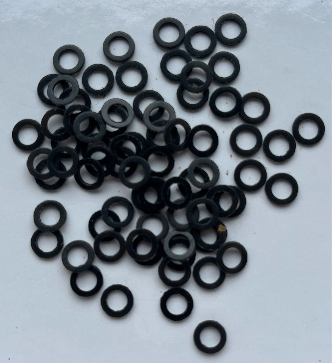 Black 7.3mm O/D X 4.2mm I/D X 0.8mm Thk Black 7.3mm O/D X 4.2mm I/D X 0.8mm Thk