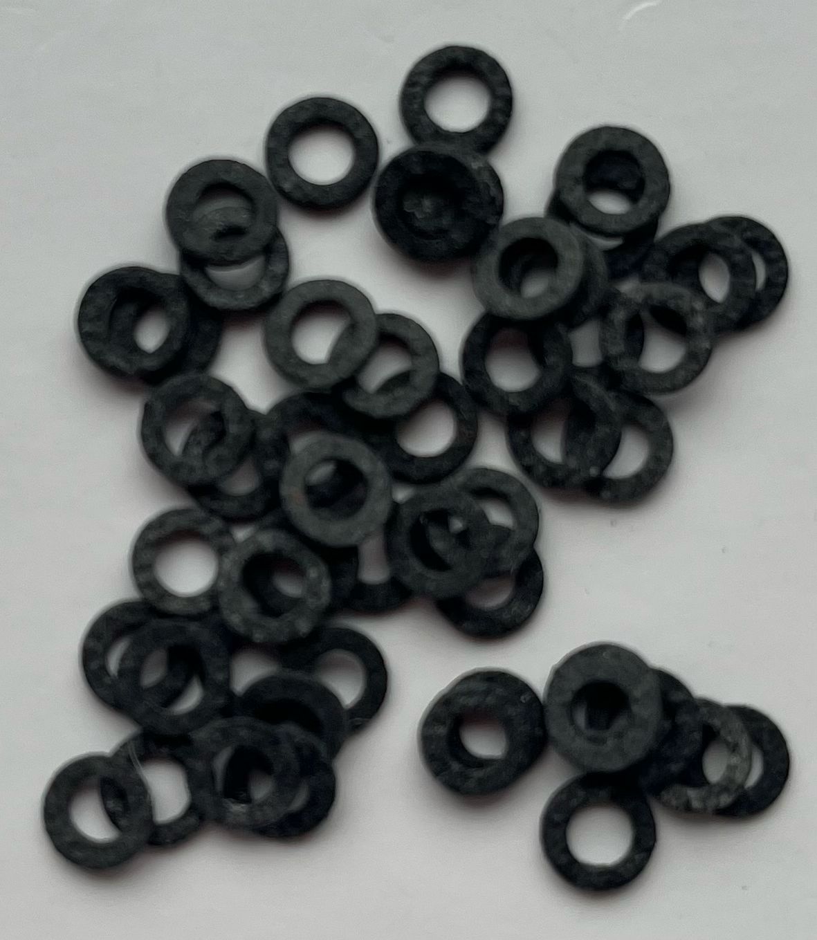 5.6mm O/D X 3.2mm I/D X 0.8mm Thk