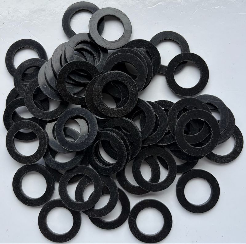 BLACK 25.1mm O/D X 16mm I/D X 2mm Thk