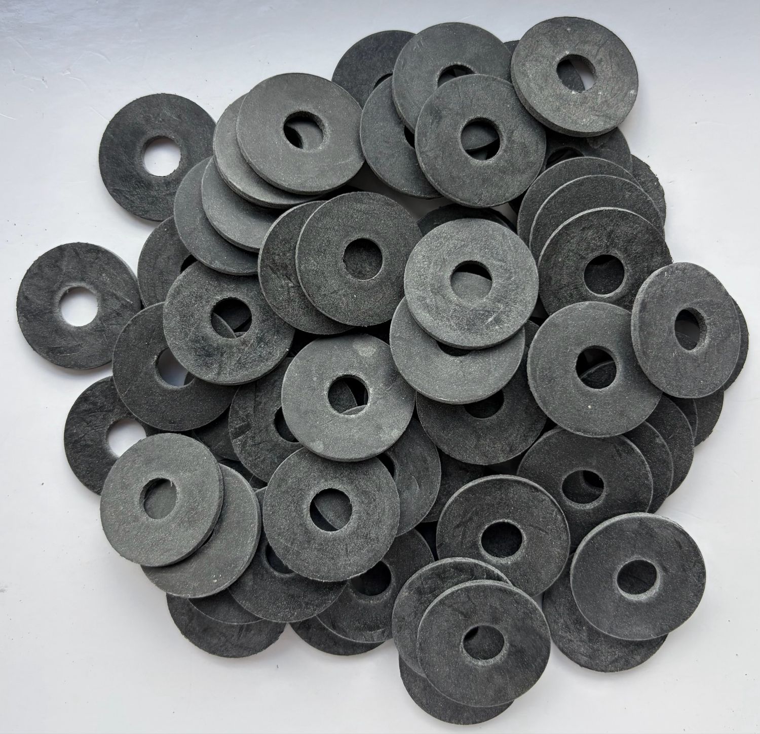 26mm O/D X 8.4mm I/D X 2mm Thk 26mm O/D X 8.4mm I/D X 2mm Thk
