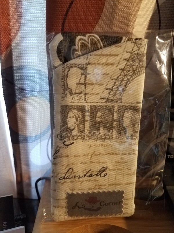 Grey/Bold Printing Eiffel Tower Fabric Case