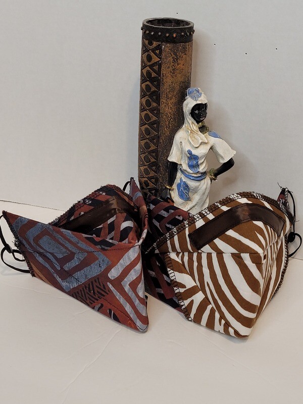 Rhombus Shapes-Brown Reversible 3D Mask