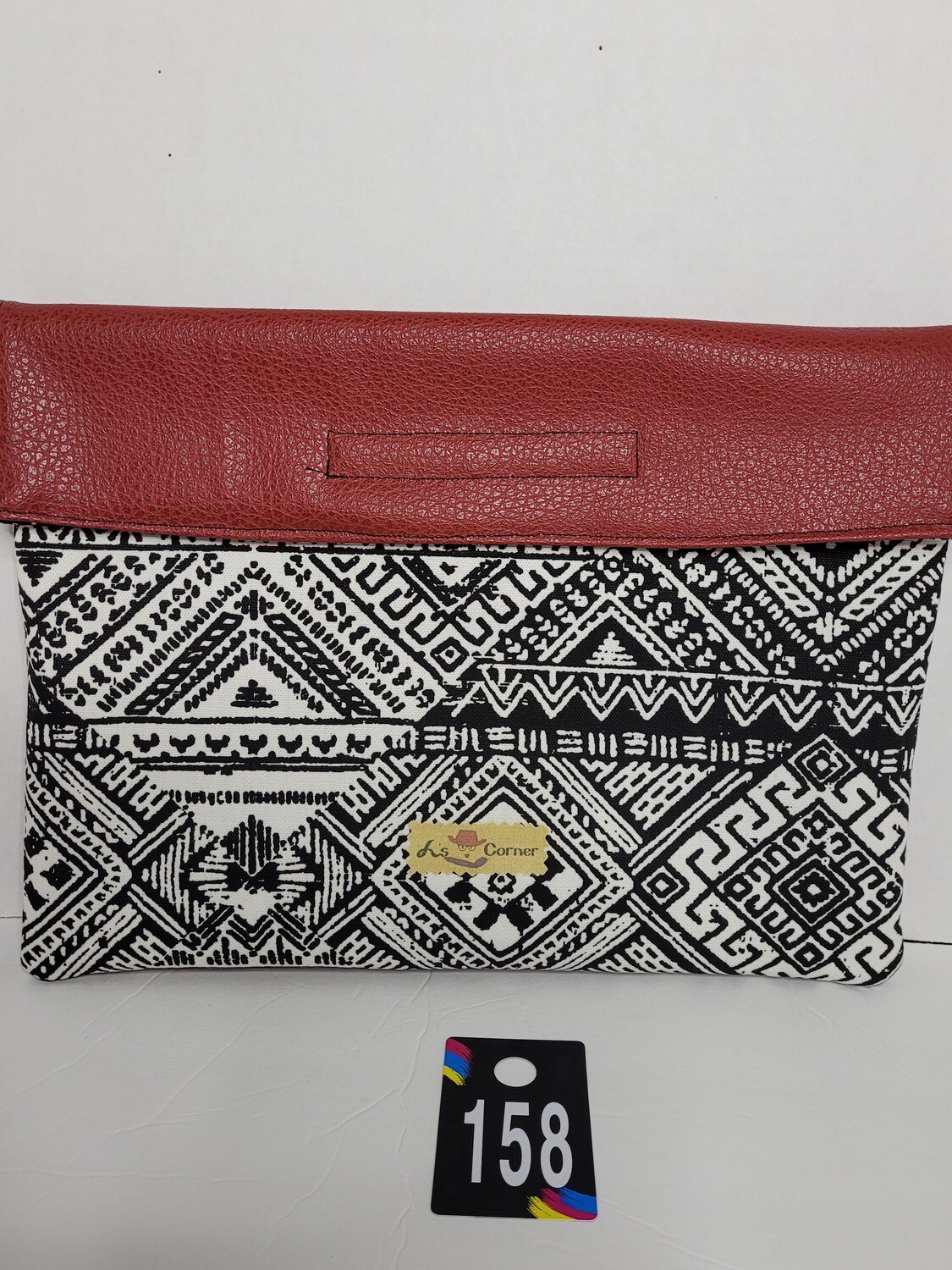 Aztec Black/Ivory  (Red Frt) HZ Laptop Sleeve