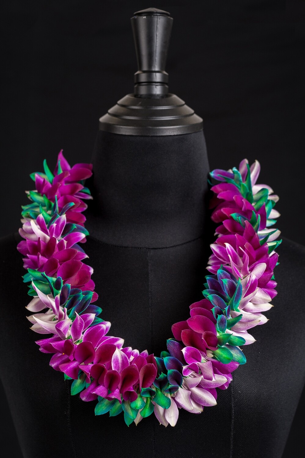 GREEN AND PURPLE ROBIN