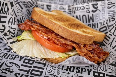 BLT