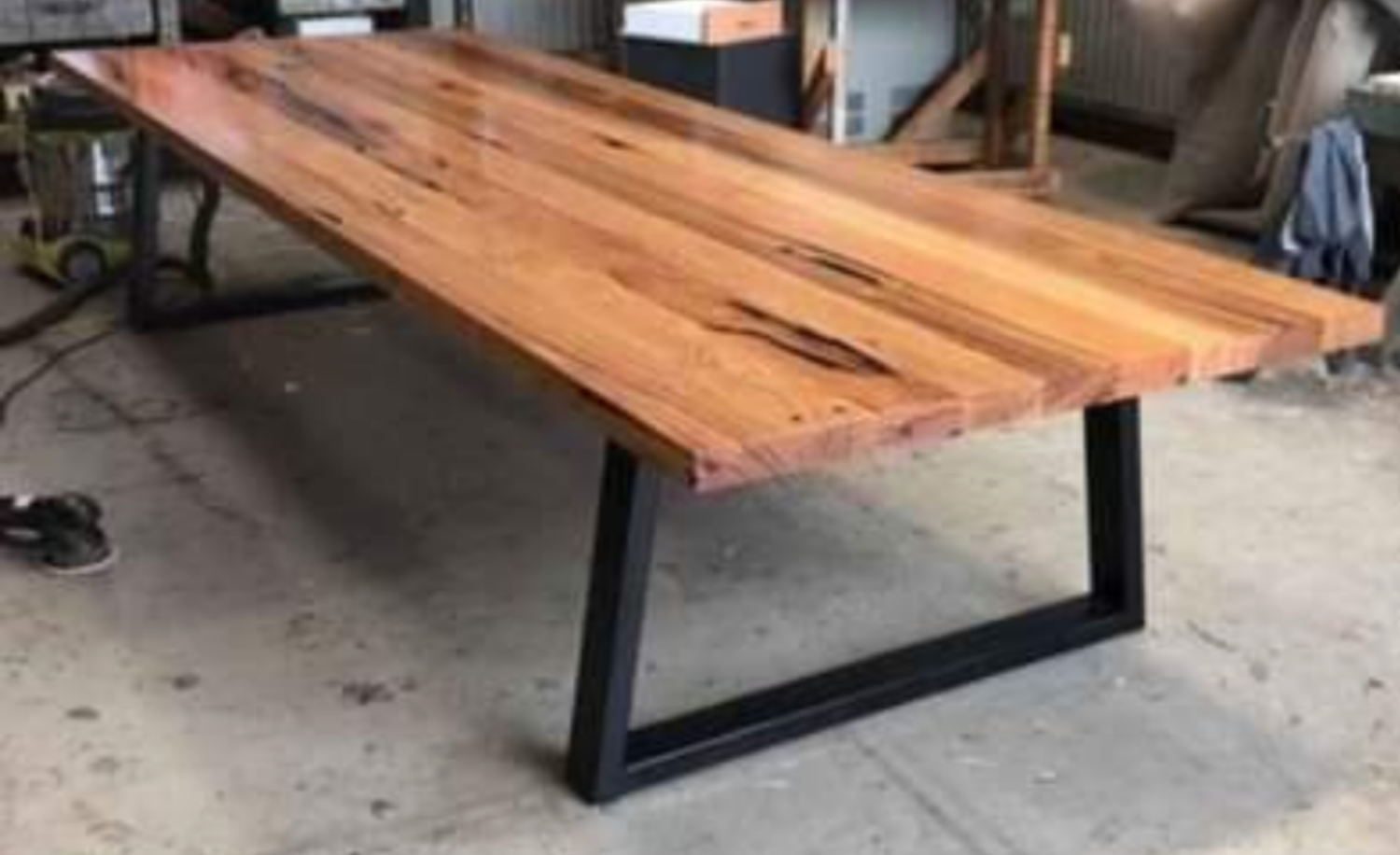 &quot;Amelia&quot; Australian Blackbutt Table