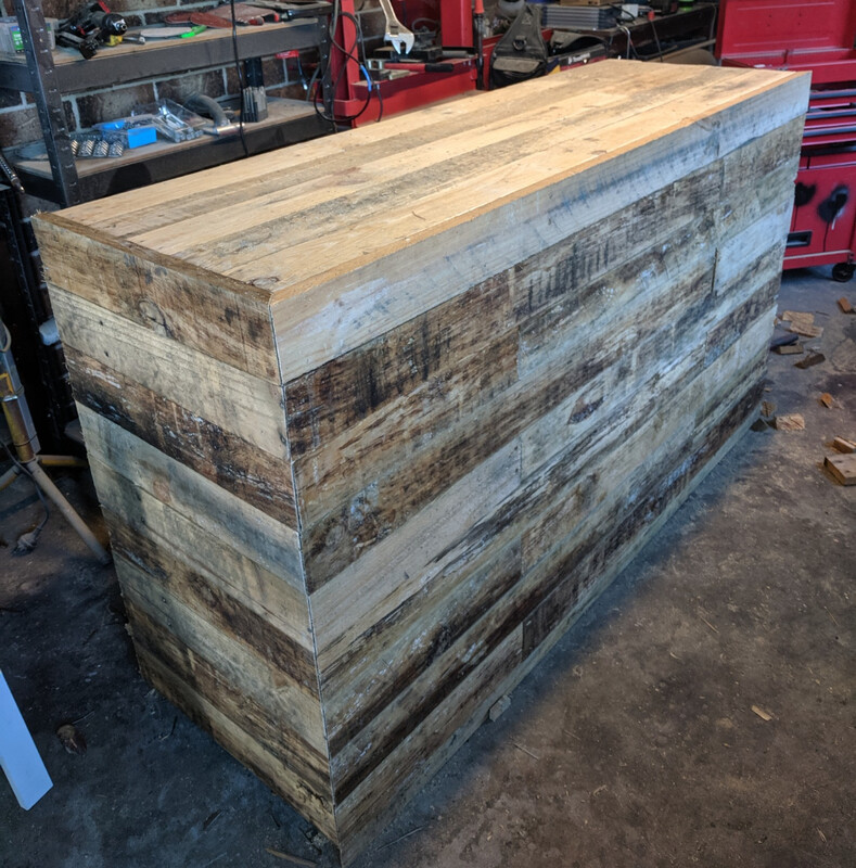 &quot;Maverick&quot; Outdoor Bar