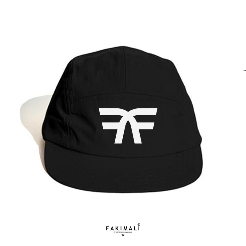 BLACK 5-PANEL ESSENTIAL CAP