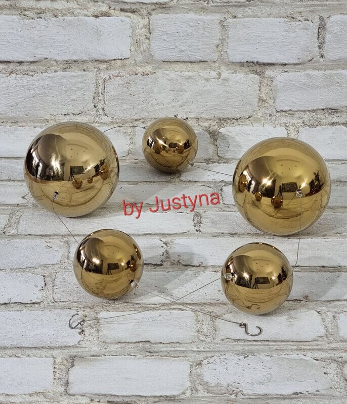 Goldene Rostfreier Kugel Girlande Goldene Rostfreier Kugel Girlande