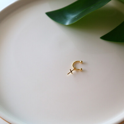 Piercing Crucifixo