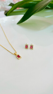 Conjunto Delicado Rubi