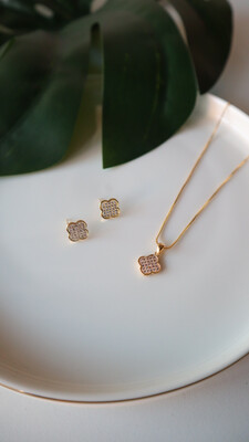 Conjunto Cravejado