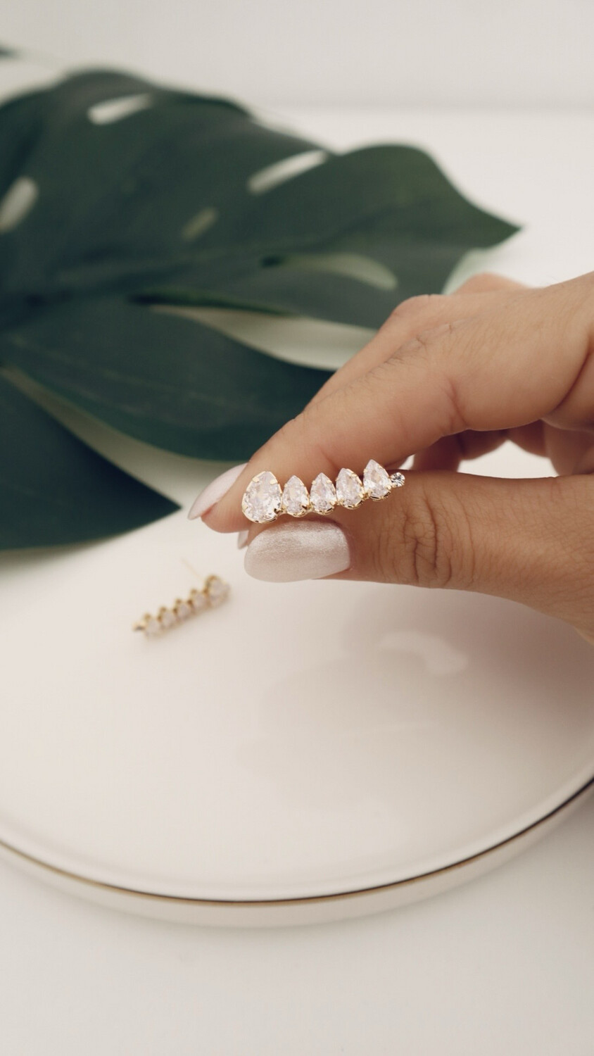 Ear Cuff Gotas de Cristal