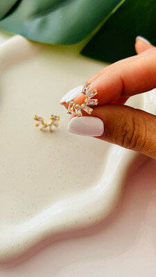 Ear Cuff Navete Cristal