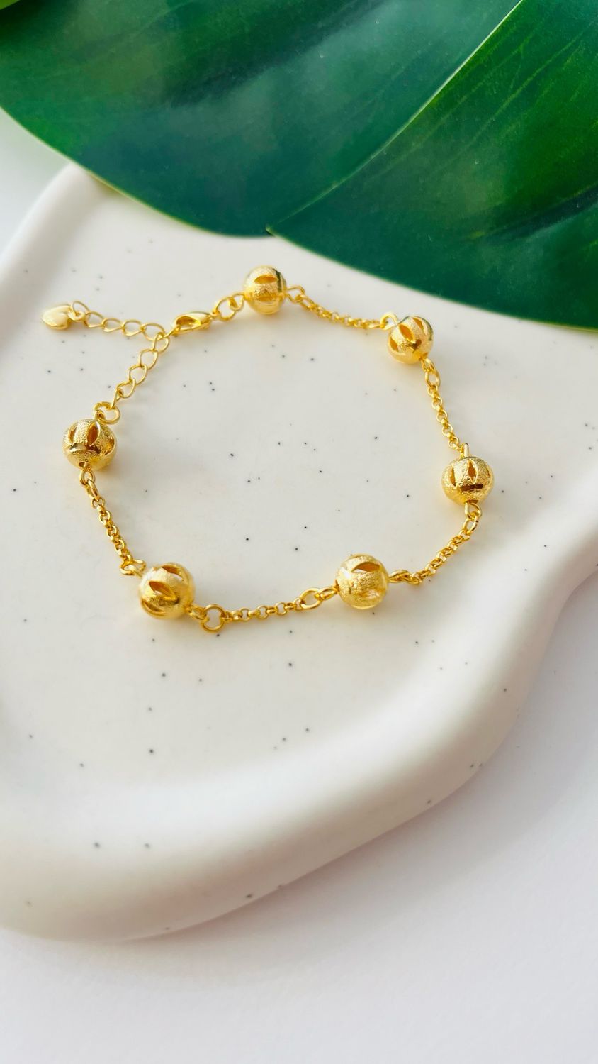 Pulseira Bola Trabalhada