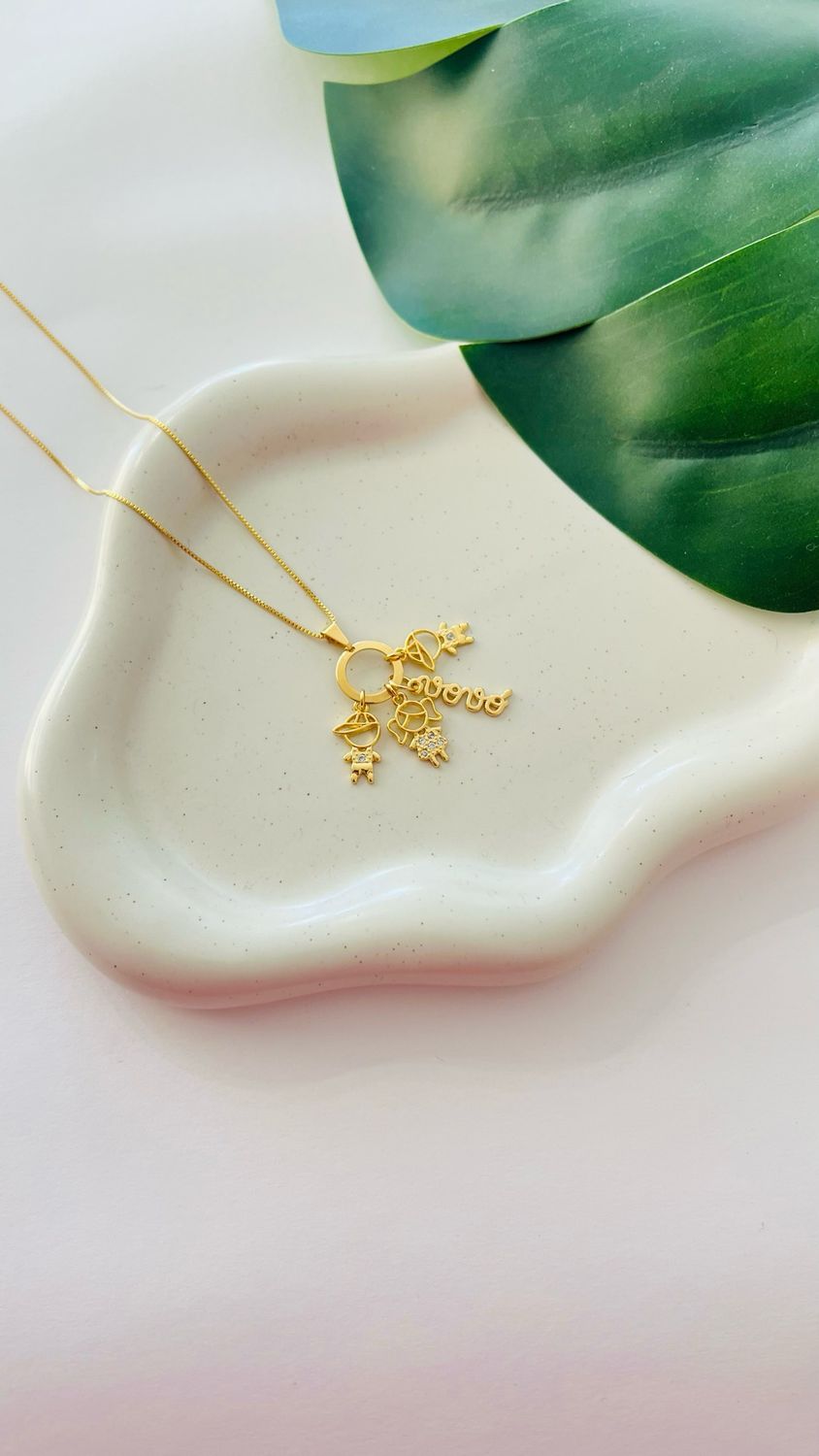 Colar Mix de Pingentes Vovó