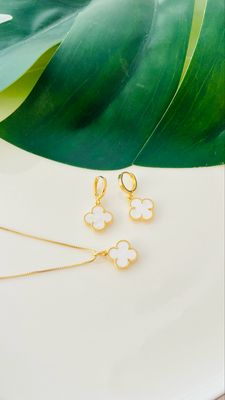 Conjunto Flor Madrepérola