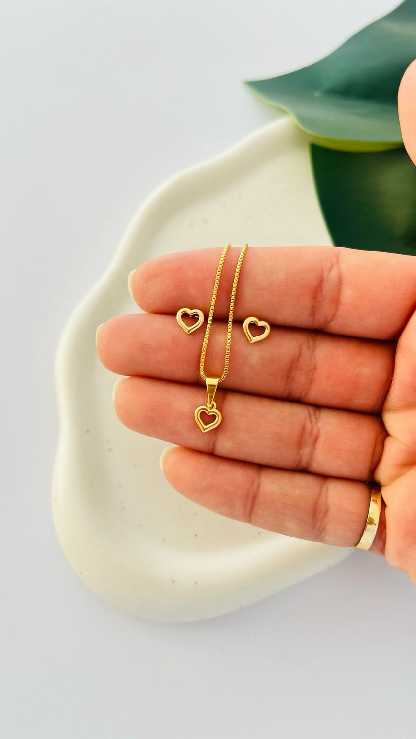 Conjunto Delicado Coração Vazado