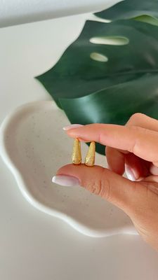 Argola Trabalhada Pino Pequena