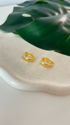 Argola Retangular Lisa