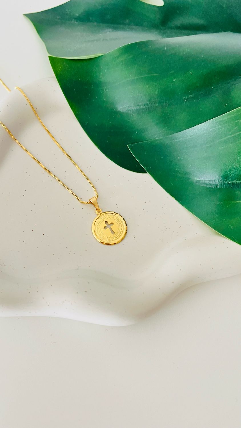 Colar Medala Cruz Vazada Oração