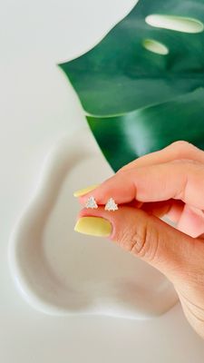 Brinco Triângulo Cristal Delicado