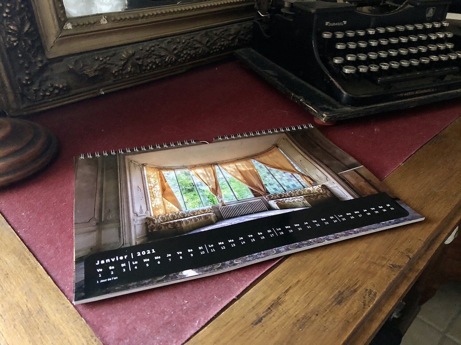 Calendrier 2021 Urbex by Laurence Mary