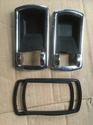 Jaguar XJ40 PAIR of DOOR ESCUTCHEONS