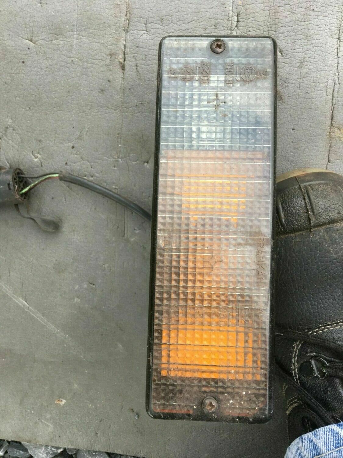 Jaguar XJ40  Front Side Light &amp; Indicator