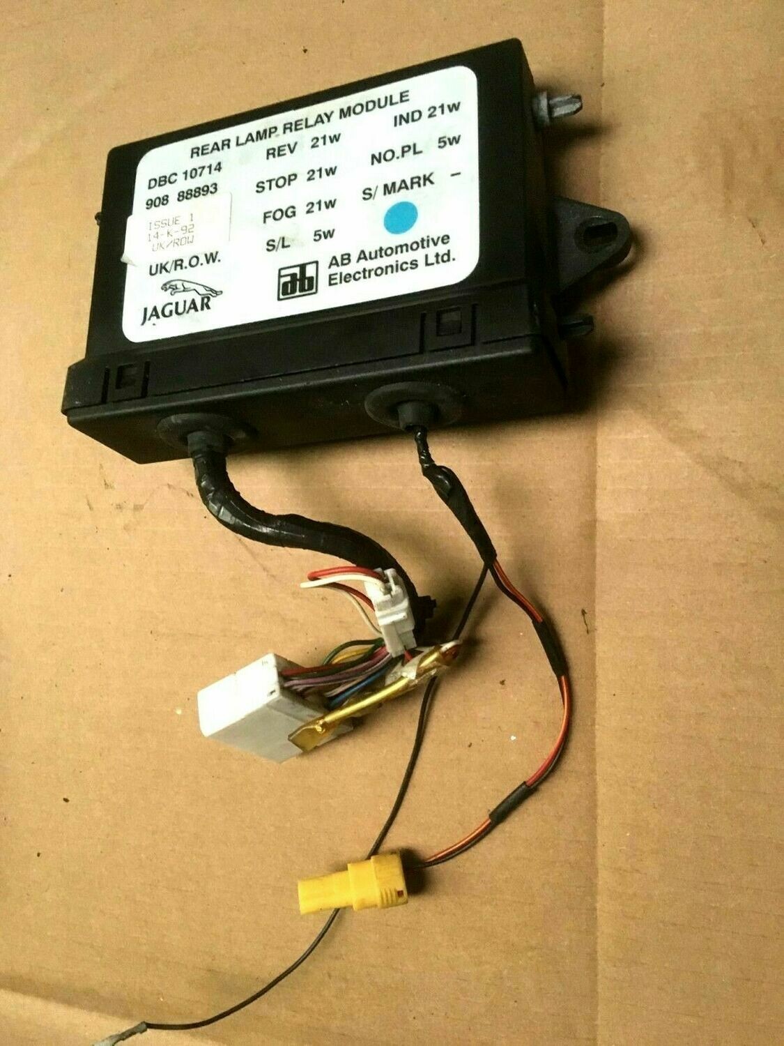 Jaguar XJ40  Rear Light Module (DBC10714)