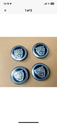 Jaguar Wheel Centre Caps  Black x4