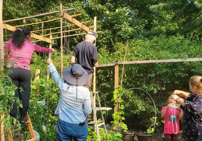 Fencing and gardening materials for 6 community member- led gardens