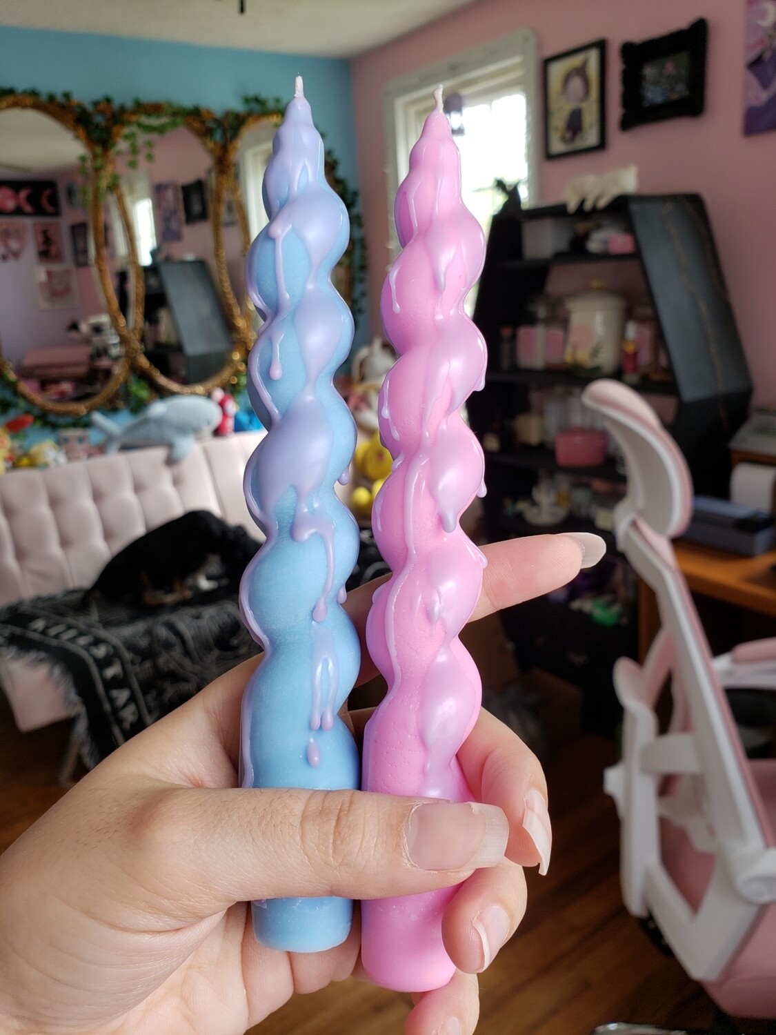 2 Pack Unicorn Horn Candlesticks (large spiral) 2 Pack Unicorn Horn Candlesticks (large spiral)